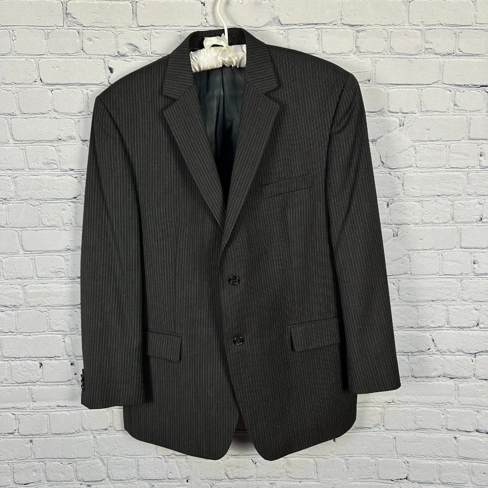 Michael Kors Men's 100% Wool 2 Button Pinstripe Blazer, Size 44R, Gray, NWOT